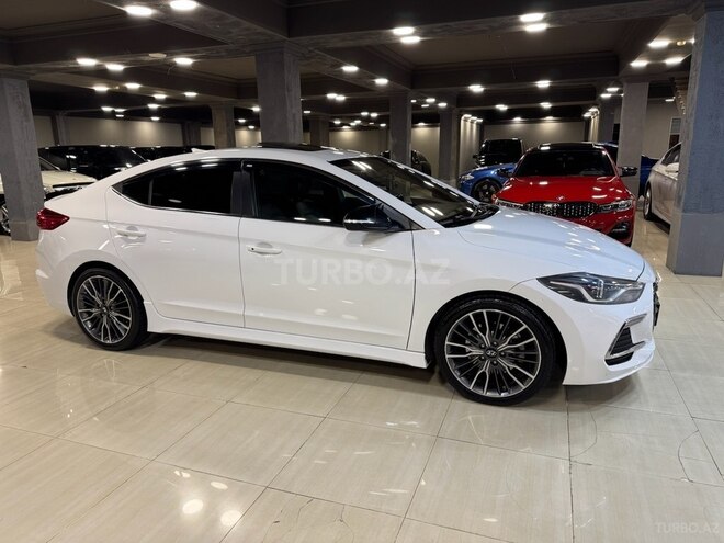 Hyundai Elantra 2018, 98,170 km - 1.6 l - Bakı