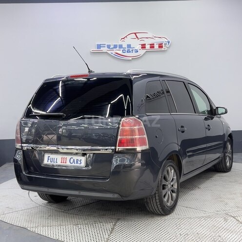 Opel Zafira-7