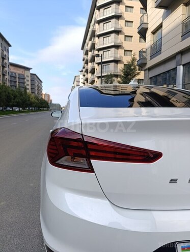 Hyundai Elantra 2018, 164,000 km - 2.0 l - Bakı