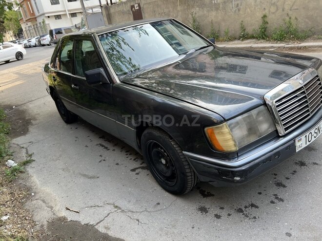 Mercedes E 230 1991, 999,000 km - 2.3 l - Bakı