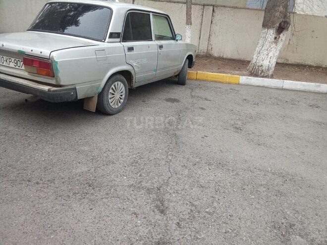 LADA (VAZ) 2107 2003, 95,000 km - 1.6 l - Saatlı
