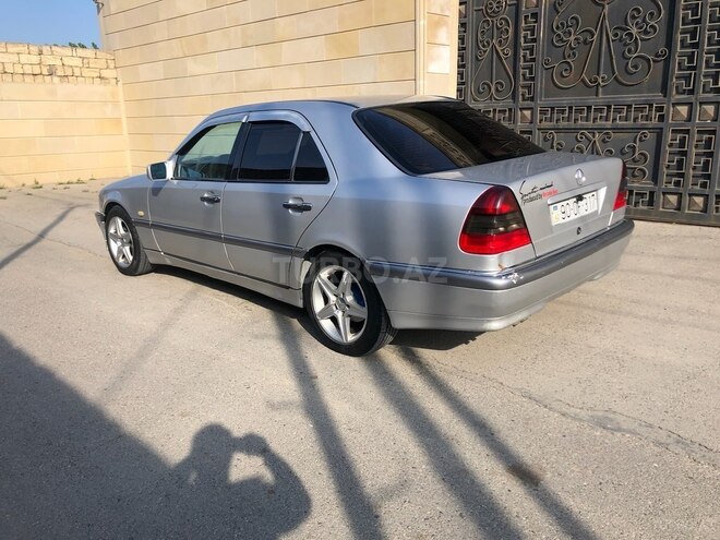 Mercedes C 180 1998, 300,000 km - 1.8 l - Bakı