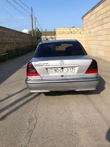 Mercedes C 180 1998, 300,000 km - 1.8 l - Bakı