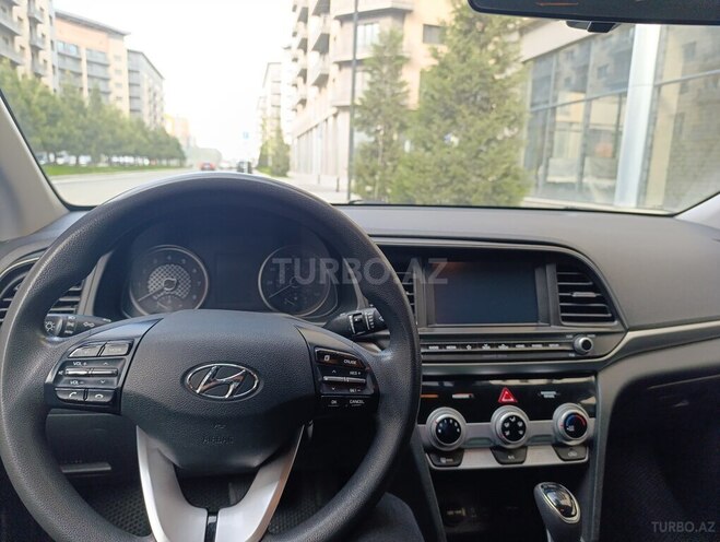 Hyundai Elantra 2018, 164,000 km - 2.0 l - Bakı