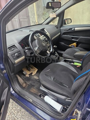 Opel Zafira 2008, 240,000 km - 1.7 l - Bakı