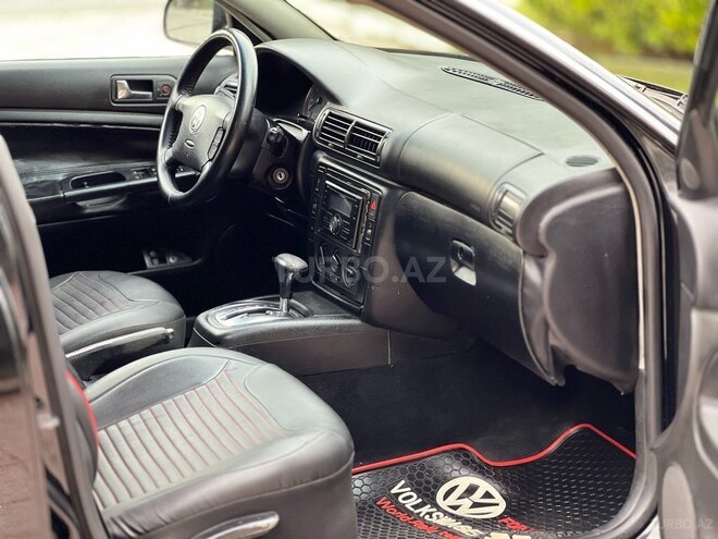 Volkswagen Passat 2003, 250,000 km - 1.8 l - Bakı