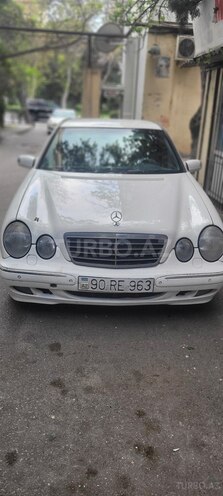 Mercedes E 220 d 2001, 688,000 km - 2.2 l - Bakı