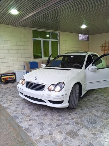 Mercedes C 240 2001, 216,000 km - 2.4 л - Lənkəran