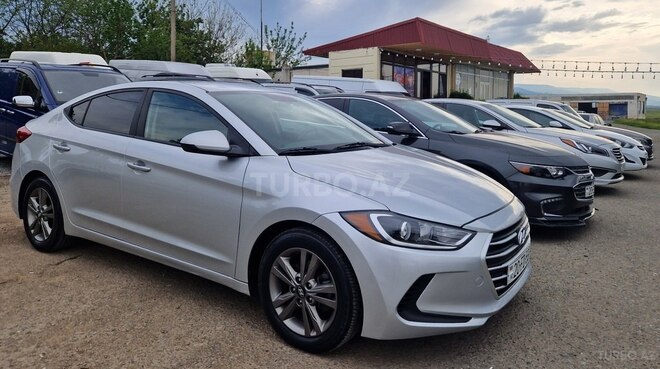 Hyundai Elantra 2017, 102,998 km - 2.0 l - Gəncə