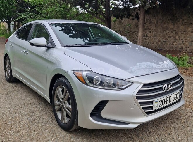 Hyundai Elantra 2017, 102,998 km - 2.0 l - Gəncə