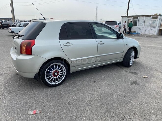 Toyota Corolla 2005, 320,000 km - 1.4 l - Bakı