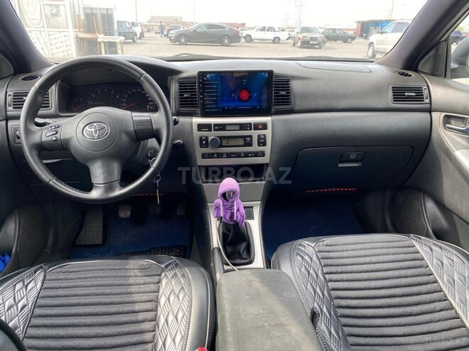 Toyota Corolla 2005, 320,000 km - 1.4 l - Bakı