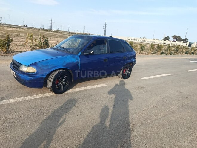 Opel Astra 1993, 25,658 km - 1.6 l - Bakı