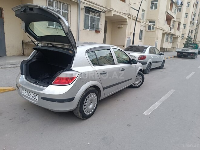 Opel Astra 2004, 375,000 km - 1.4 l - Bakı