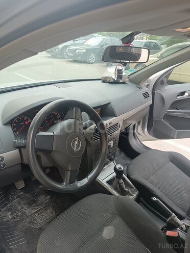 Opel Astra 2004, 375,000 km - 1.4 l - Bakı