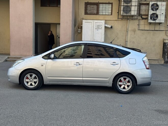 Toyota Prius 2008, 275,600 km - 1.5 l - Bakı