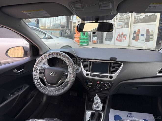 Hyundai Accent 2022, 48,280 km - 1.6 l - Bakı