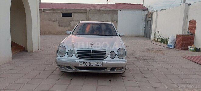 Mercedes E 240 2000, 352,000 km - 2.4 l - Bakı
