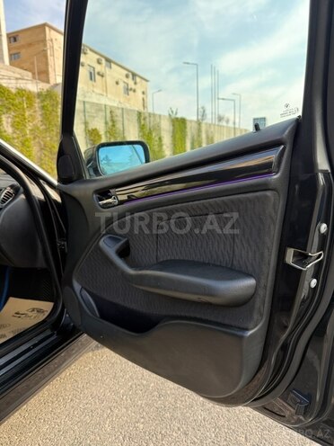 BMW 330 2001, 136,872 km - 3.0 l - Bakı