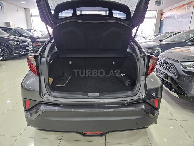 Toyota C-HR 2020, 22,451 km - 2.0 л - Bakı