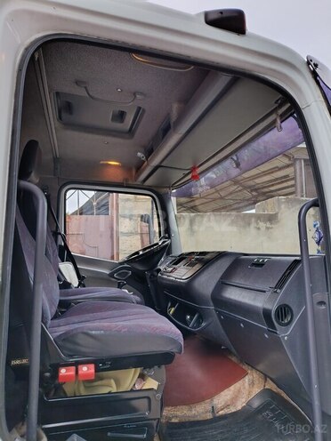 Mercedes Atego 815 2000, 400,000 km - 4.3 л - Bərdə
