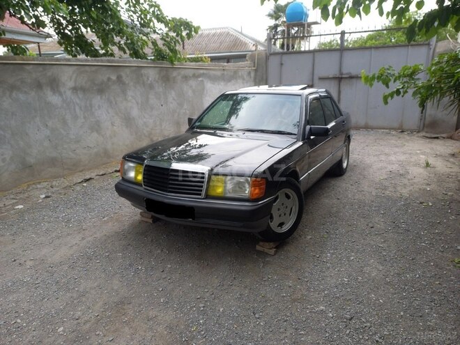 Mercedes 190 1993, 174,500 km - 2.0 л - Bərdə