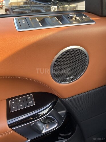 Land Rover Range Rover-13