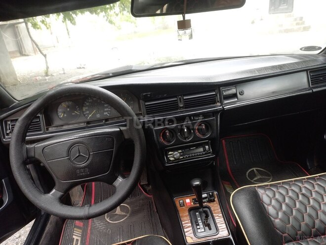 Mercedes 190 1993, 174,500 km - 2.0 л - Bərdə