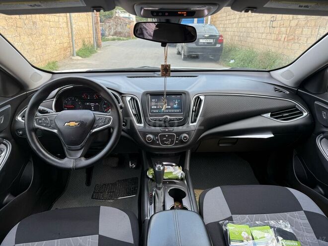 Chevrolet Malibu 2018, 300,000 km - 1.5 l - Bakı