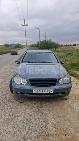 Mercedes C 220 d 2001, 257,000 km - 2.2 л - Bakı