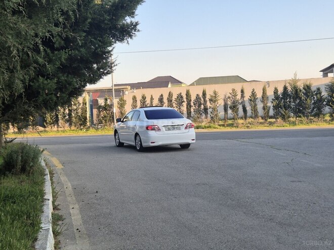 Toyota Corolla 2008, 245,000 km - 1.8 l - Bakı