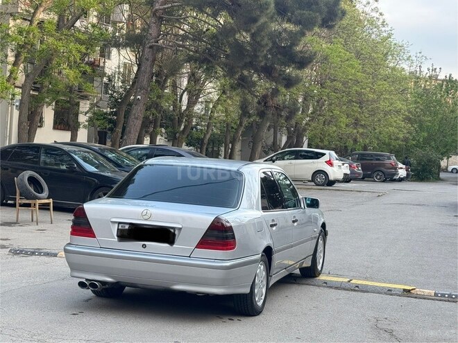 Mercedes C 240 1998, 245,211 km - 2.4 л - Bakı