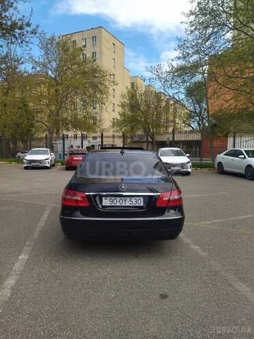 Mercedes E 250 2010, 410,000 km - 2.2 l - Bakı