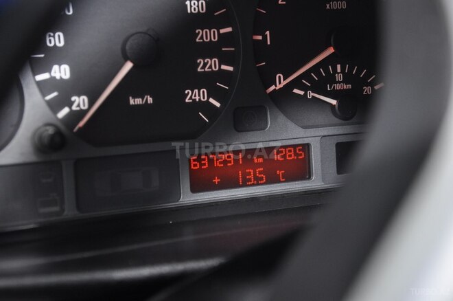 BMW 318 1998, 697,000 km - 1.9 л - Bakı