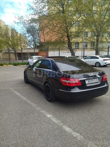 Mercedes E 250 2010, 410,000 km - 2.2 l - Bakı