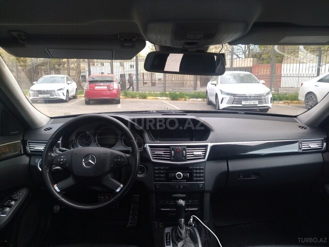 Mercedes E 250 2010, 410,000 km - 2.2 l - Bakı