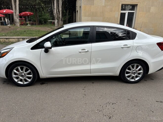 Kia Rio 2016, 180,000 km - 1.6 l - Tovuz