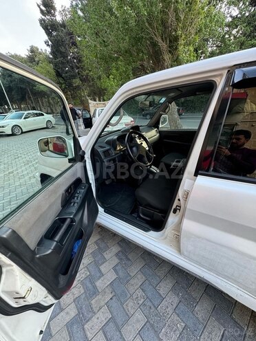 Mitsubishi Pajero io 1999, 294,939 km - 1.8 l - Bakı