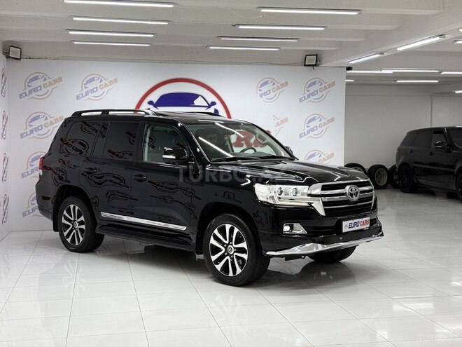 Toyota Land Cruiser-13