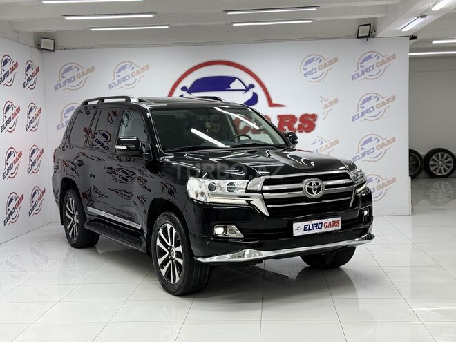 Toyota Land Cruiser-11