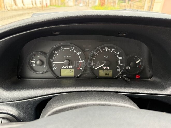 Chevrolet Niva 2018, 32,000 km - 1.7 l - Quba