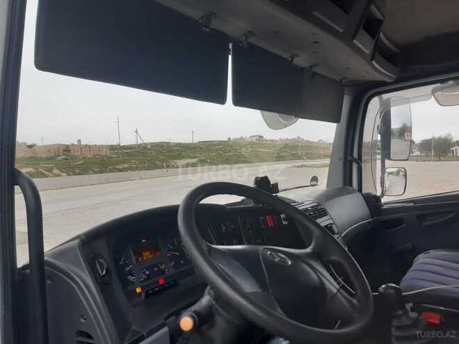 Mercedes Atego 818 2008, 825,600 km - 4.3 l - Qobustan