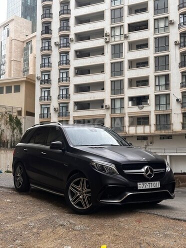 Mercedes ML 350 4MATIC 2014, 178,000 km - 3.5 л - Bakı