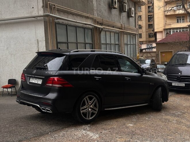 Mercedes ML 350 4MATIC 2014, 178,000 km - 3.5 л - Bakı