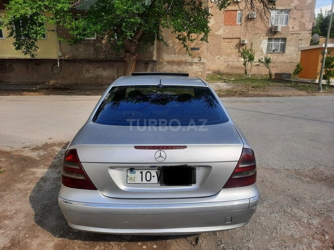 Mercedes E 270 2003, 360,000 km - 2.7 l - Sumqayıt