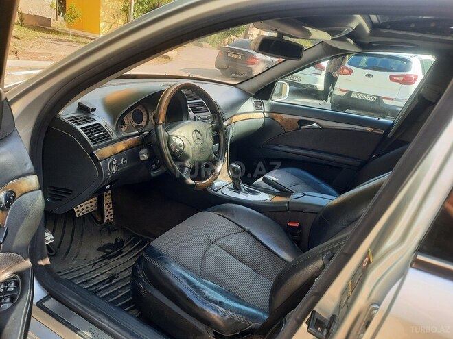 Mercedes E 270 2003, 360,000 km - 2.7 l - Sumqayıt