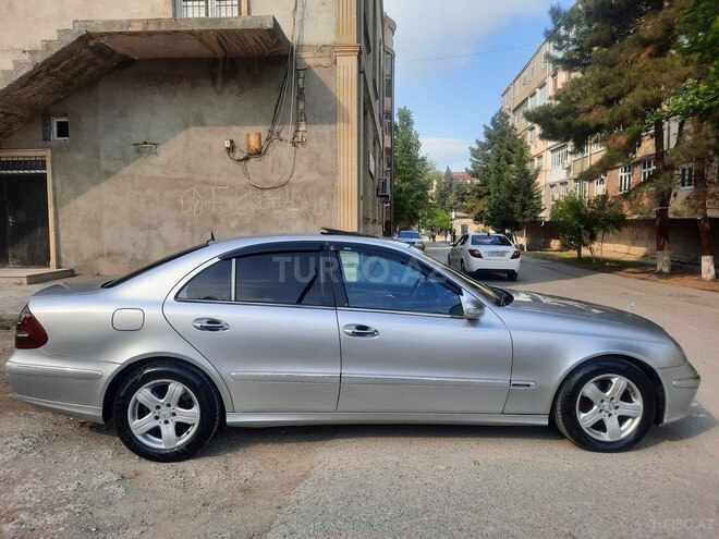Mercedes E 270 2003, 360,000 km - 2.7 l - Sumqayıt