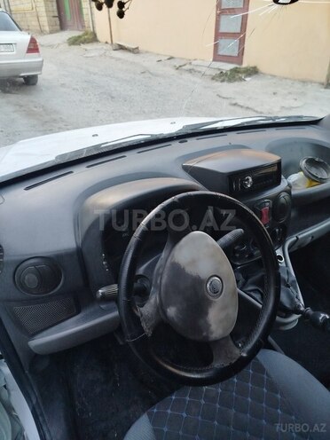 Fiat Doblo 2007, 129,500 km - 1.4 l - Bakı