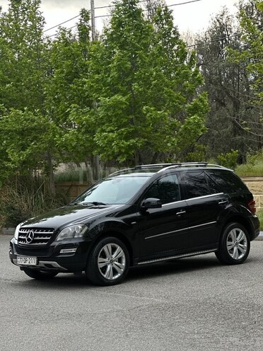 Mercedes ML 350 4MATIC 2011, 302,000 km - 3.0 l - Bakı
