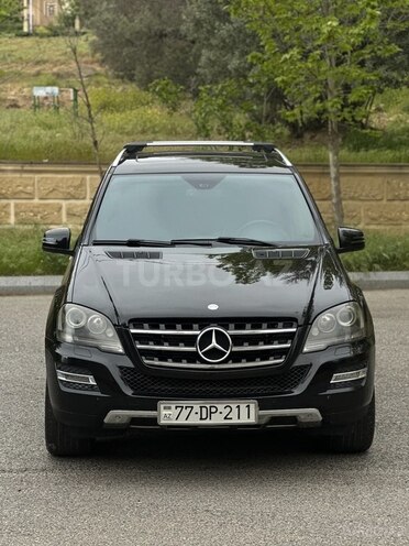 Mercedes ML 350 4MATIC 2011, 302,000 km - 3.0 l - Bakı